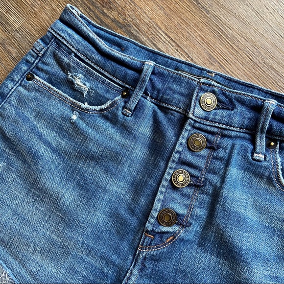 Abercrombie & Fitch Jean Shorts - Picture 4 of 9